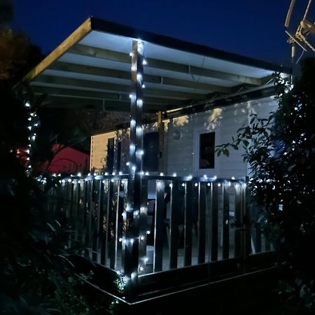 Mobil-Home Au Pied Du Luberon La Roque-d'Antheron Eksteriør bilde