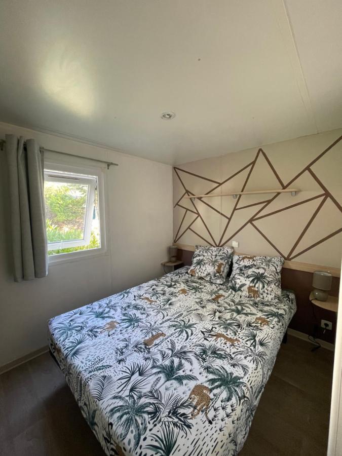 Mobil-Home Au Pied Du Luberon La Roque-d'Antheron Eksteriør bilde